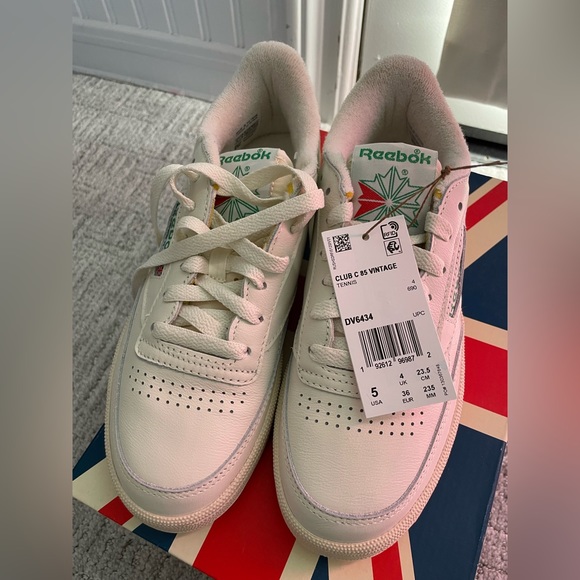 Reebok Shoes Never Worn Reebok Club C85 Vintage Tennis Shoes Tags